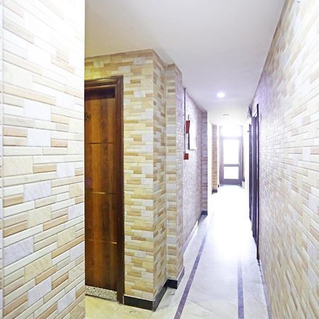 Hotel Preet Palace -5 Mints Walk From Nizamuddin Railway Station New Delhi Eksteriør billede