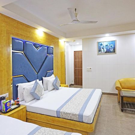 Hotel Preet Palace -5 Mints Walk From Nizamuddin Railway Station New Delhi Eksteriør billede