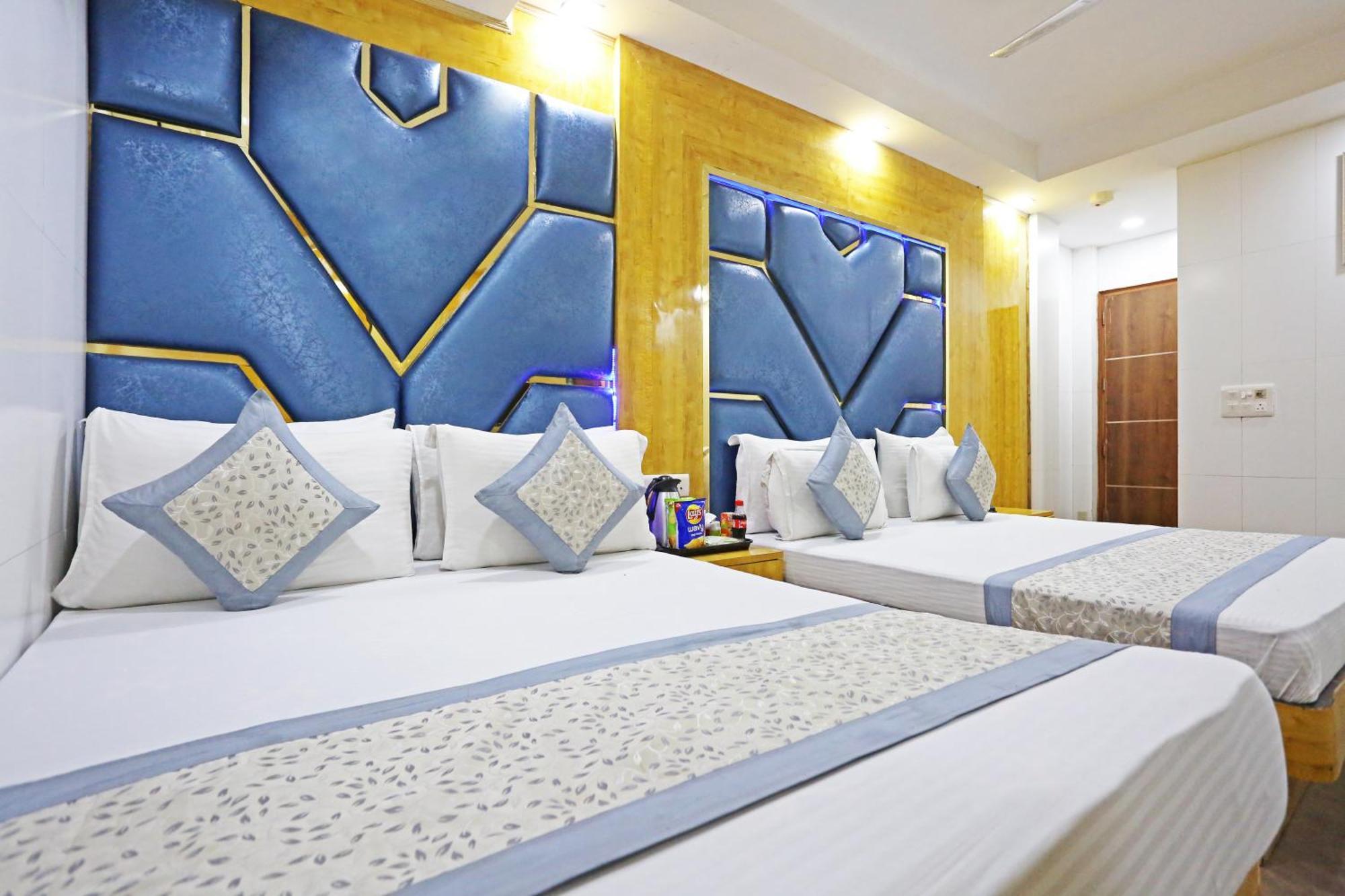 Hotel Preet Palace -5 Mints Walk From Nizamuddin Railway Station New Delhi Eksteriør billede
