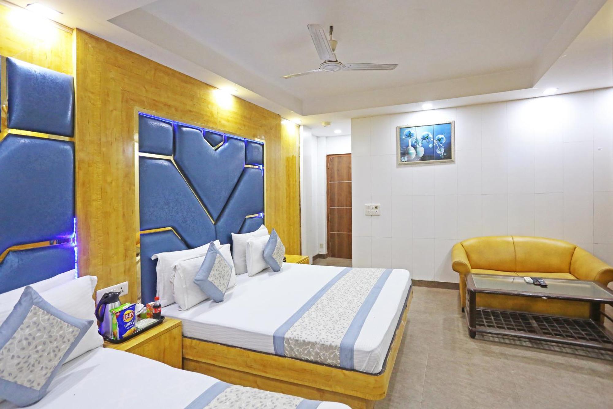 Hotel Preet Palace -5 Mints Walk From Nizamuddin Railway Station New Delhi Eksteriør billede