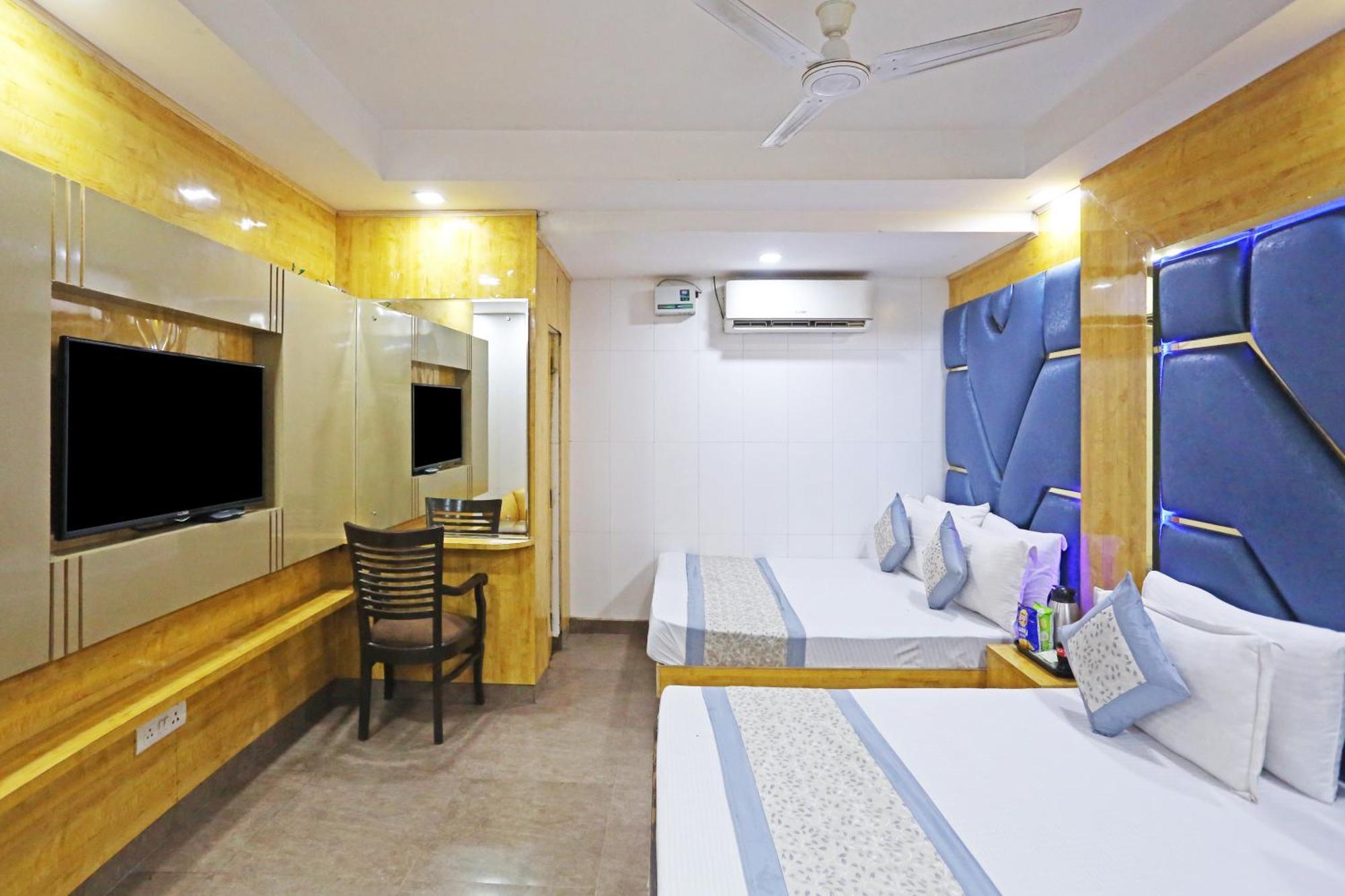Hotel Preet Palace -5 Mints Walk From Nizamuddin Railway Station New Delhi Eksteriør billede