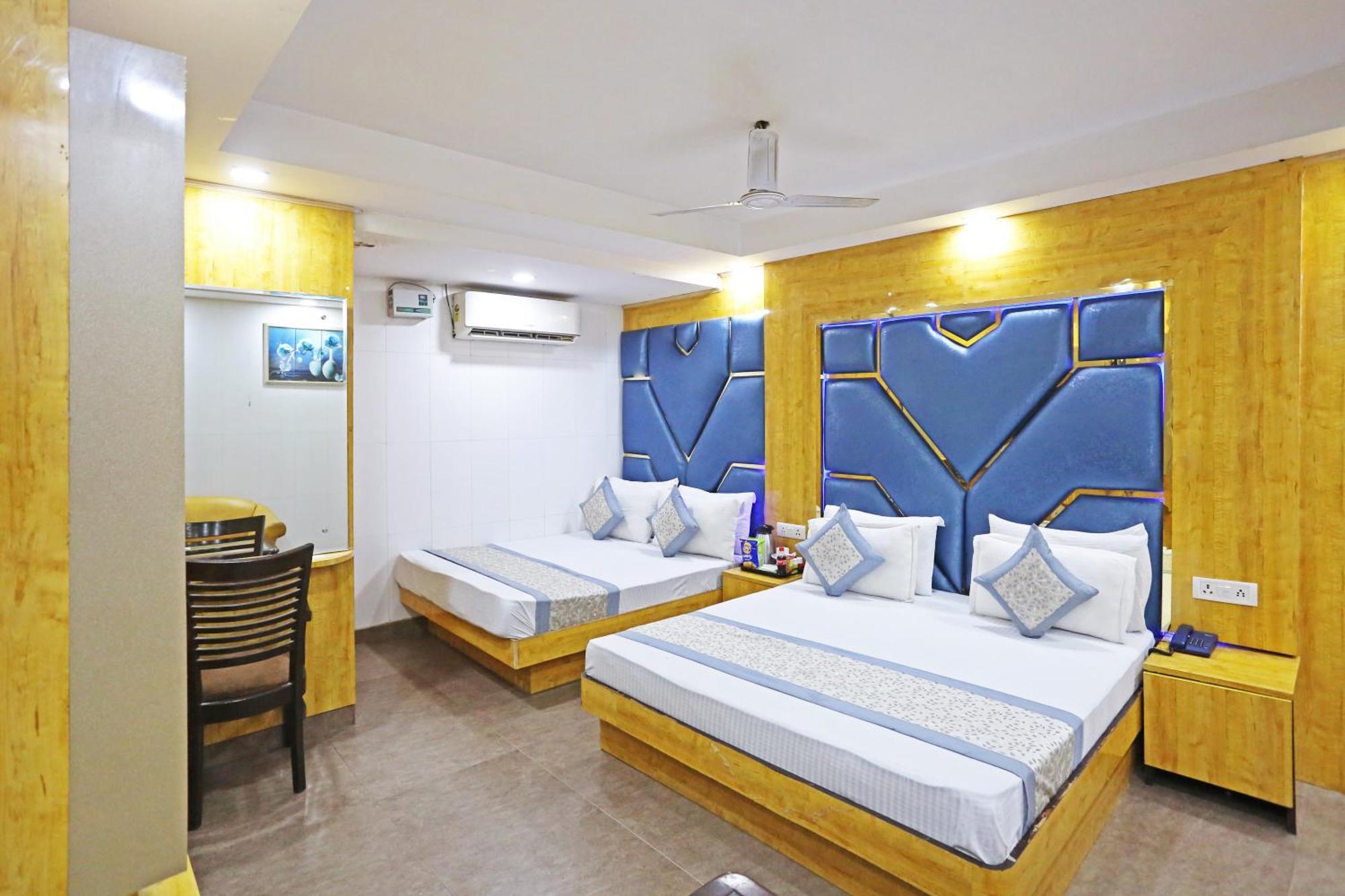 Hotel Preet Palace -5 Mints Walk From Nizamuddin Railway Station New Delhi Eksteriør billede