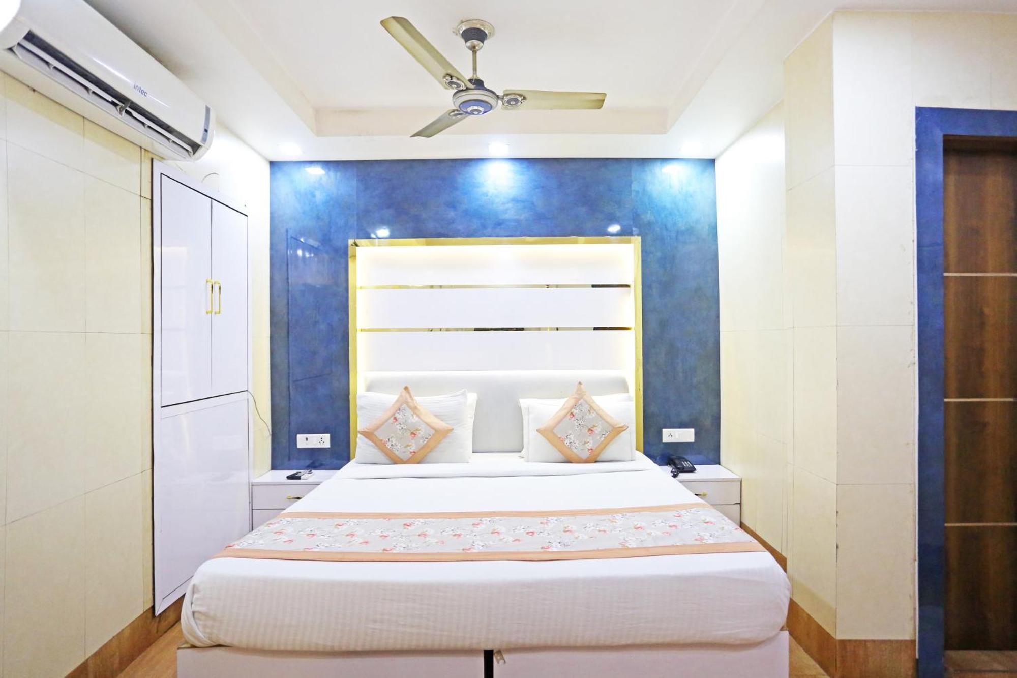 Hotel Preet Palace -5 Mints Walk From Nizamuddin Railway Station New Delhi Eksteriør billede
