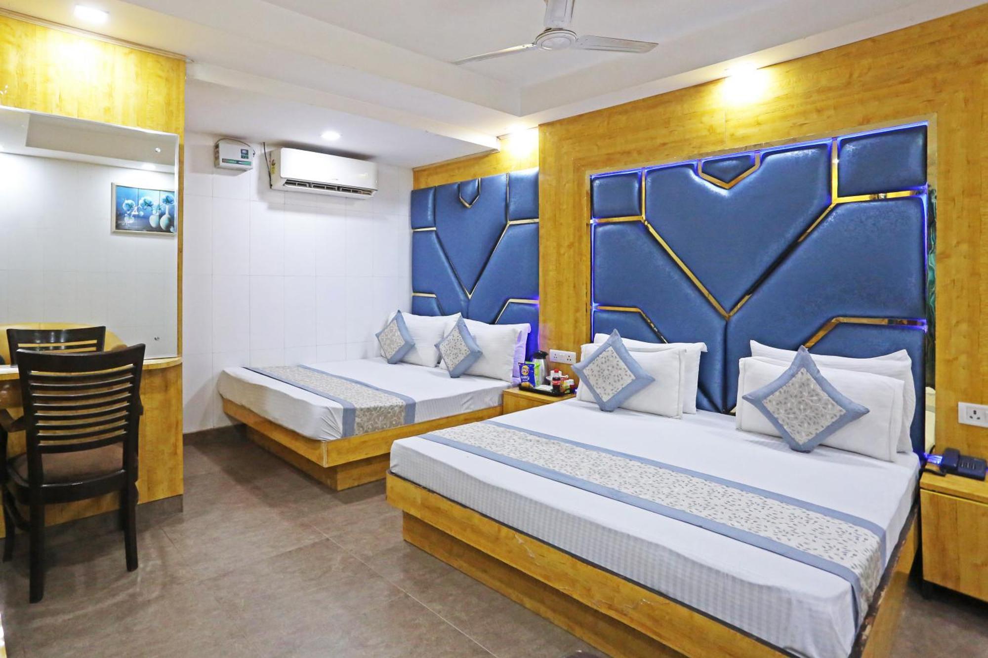 Hotel Preet Palace -5 Mints Walk From Nizamuddin Railway Station New Delhi Eksteriør billede